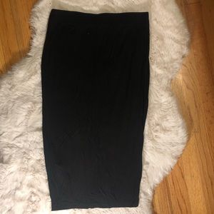 Black pencil skirt.